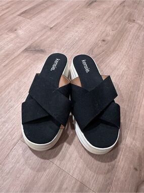 Kensie Black Crisscross Platform Slide Sandals